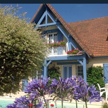 マニーケルヴィルLa Maison Bleue Normandeアパートメント エクステリア 写真